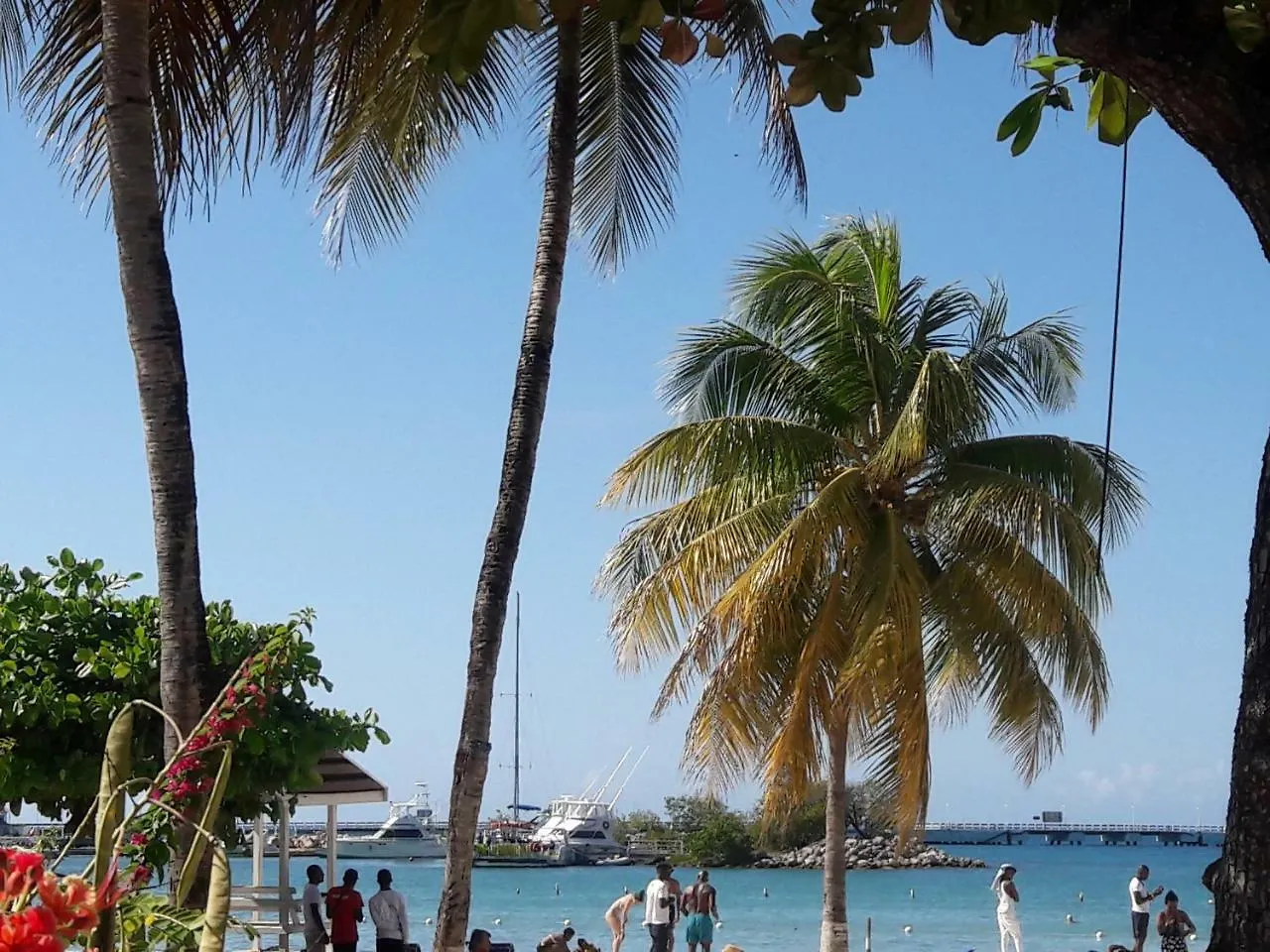 Cool'S 1 Bedroom Beach & Garden View Ocho Rios Apartment