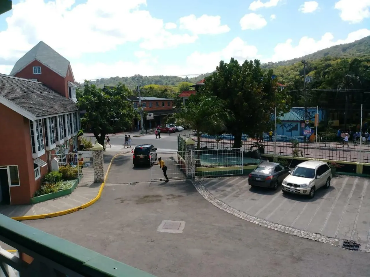 Cool'S 1 Bedroom Beach & Garden View Ocho Rios Apartment